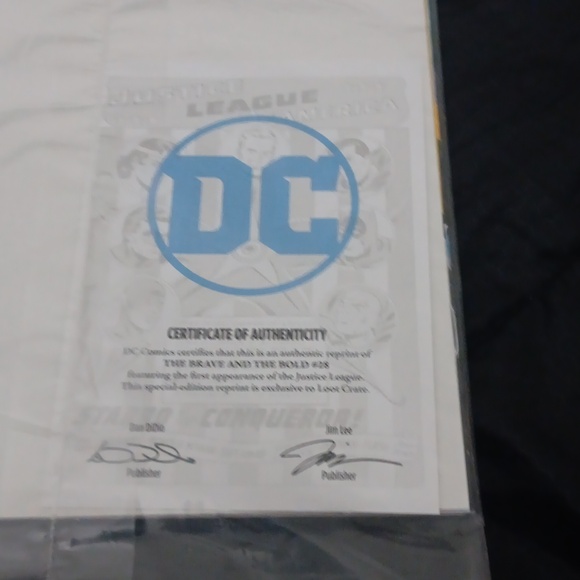 Certified Re print DCComic Book - Picture 5 of 5